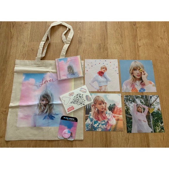 NEW sealed taylor swift VIP lover era deluxe box set tote bag popsocket poster - Picture 6 of 16